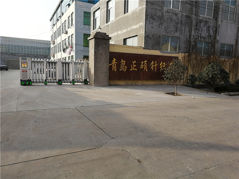 青島正碩針織廠(chǎng)-電動(dòng)伸縮門(mén)案例